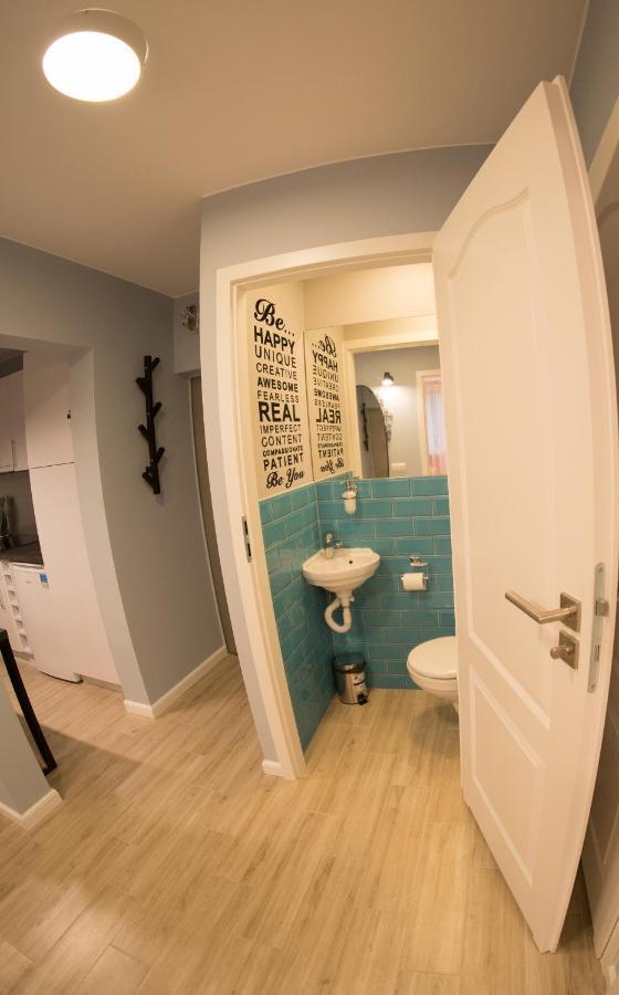 Apartament Hotel Grzybowska 9 วอร์ซอ ภายนอก รูปภาพ